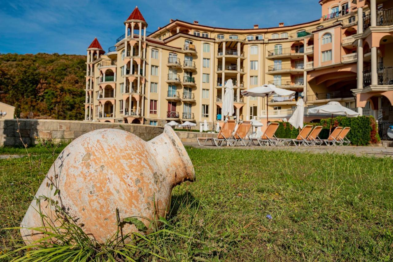 Menada Negresco Apartments Elenite Extérieur photo
