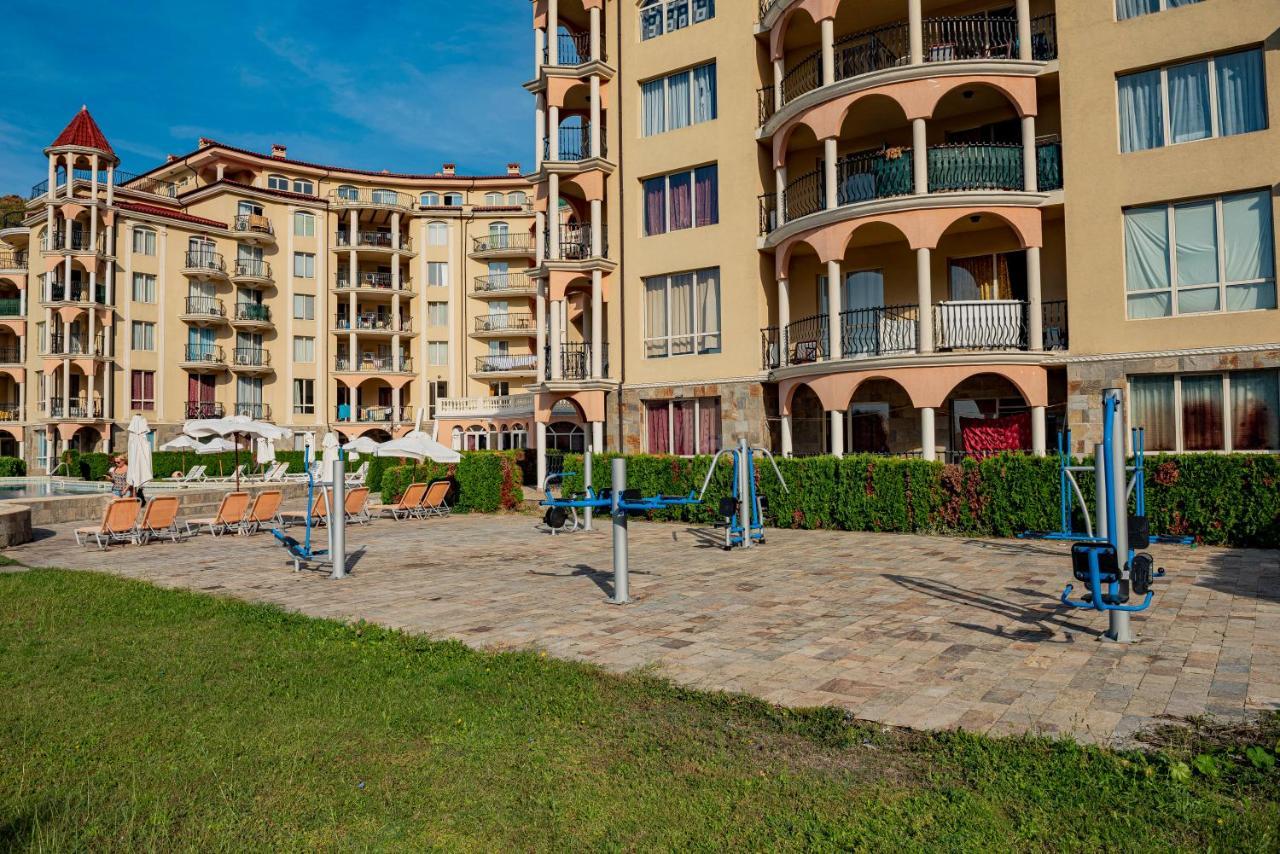 Menada Negresco Apartments Elenite Extérieur photo